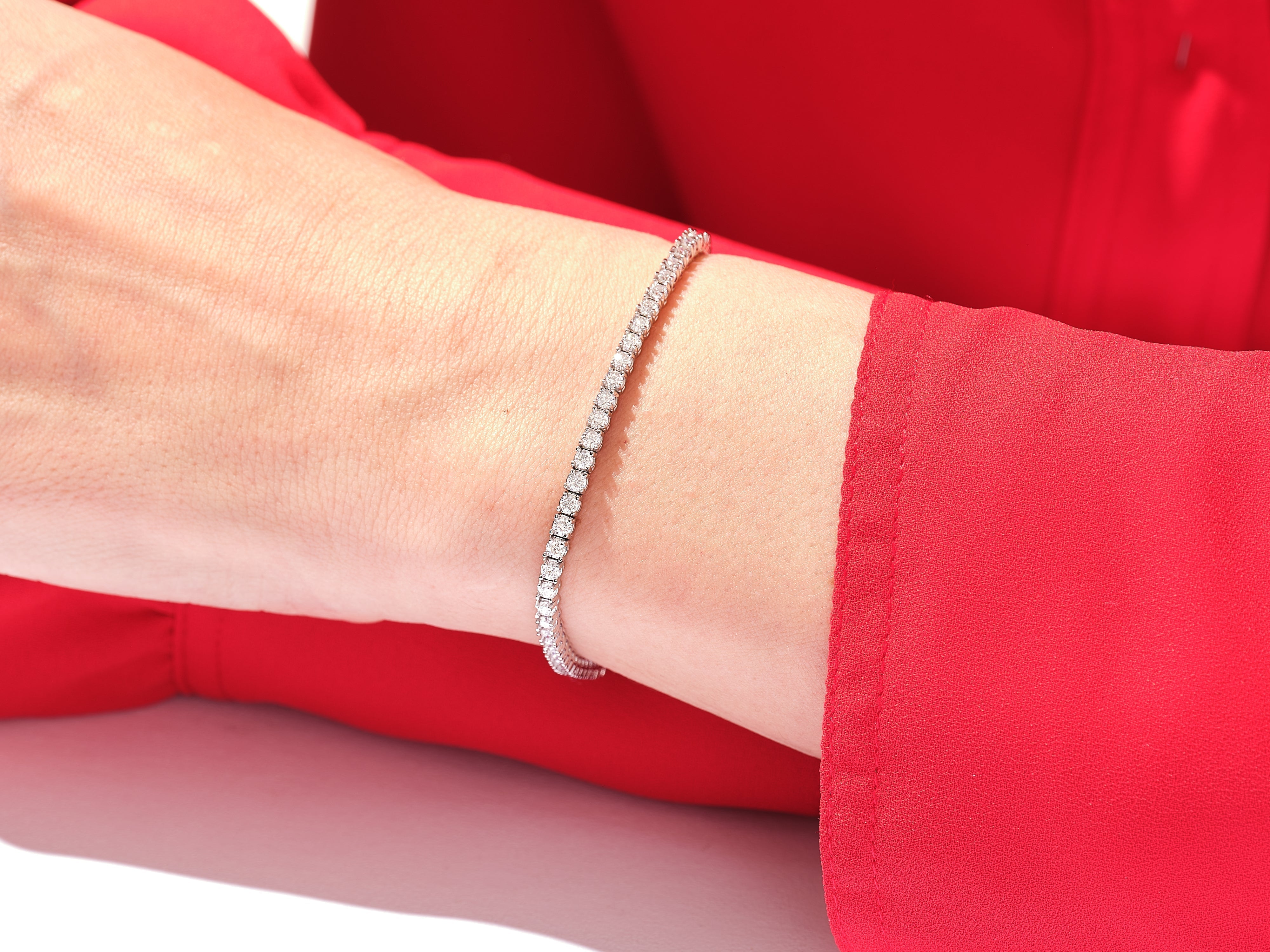 Round Tennis Bracelet