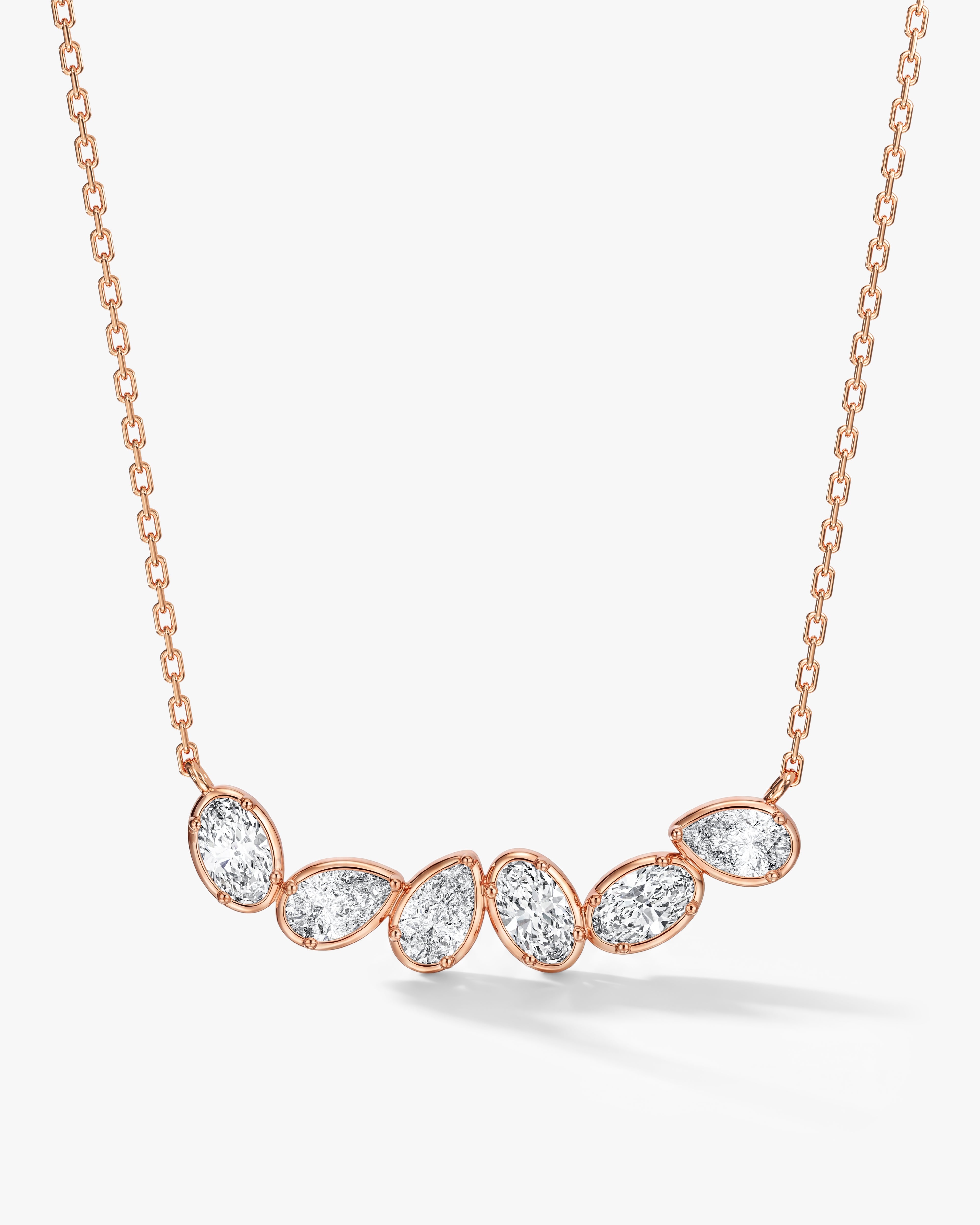 Sparkle Curve Necklace