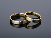 4mm Beveled Edge Wedding Band - Matte Brushed