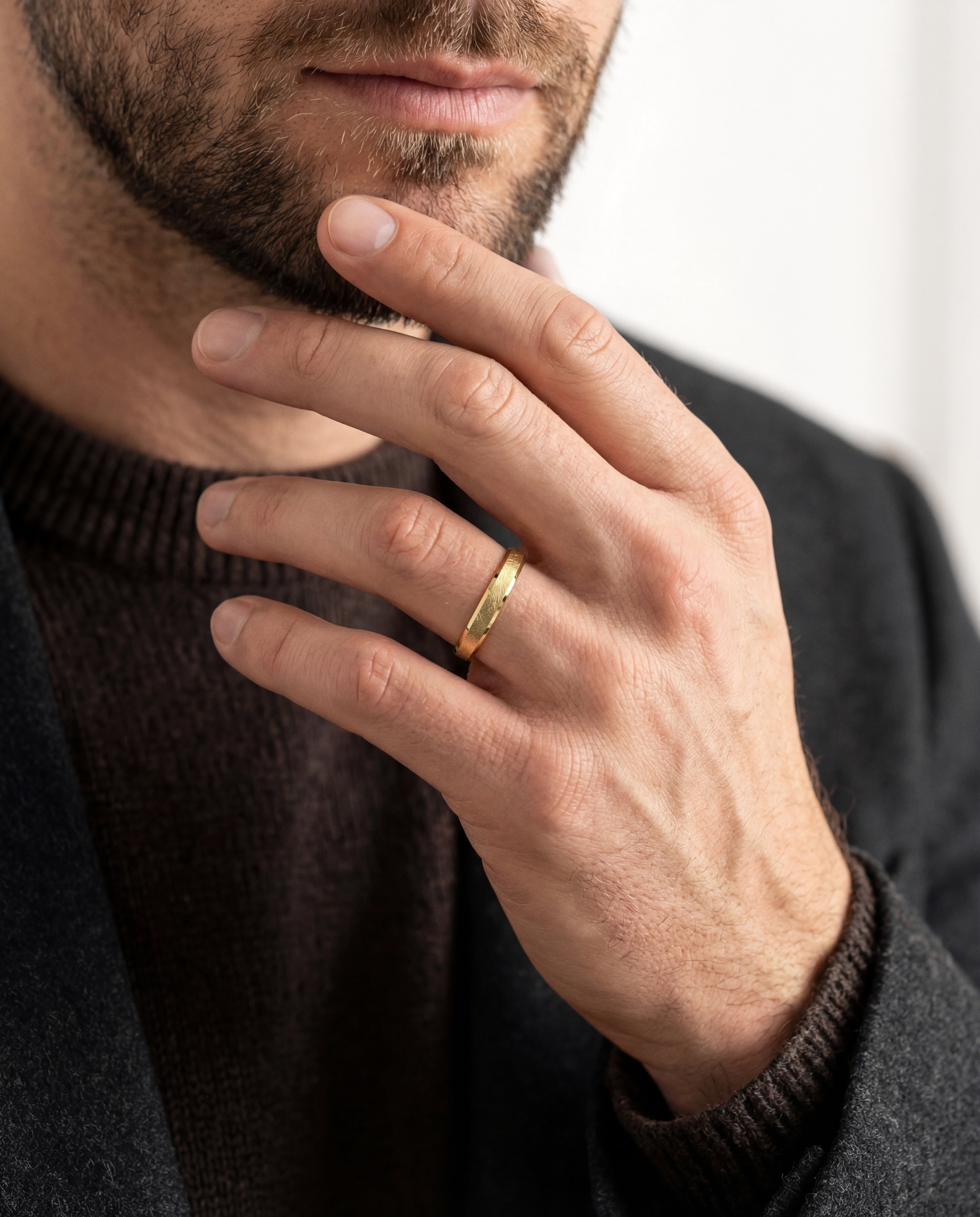4mm Beveled Edge Wedding Band with Ice Matte Finish