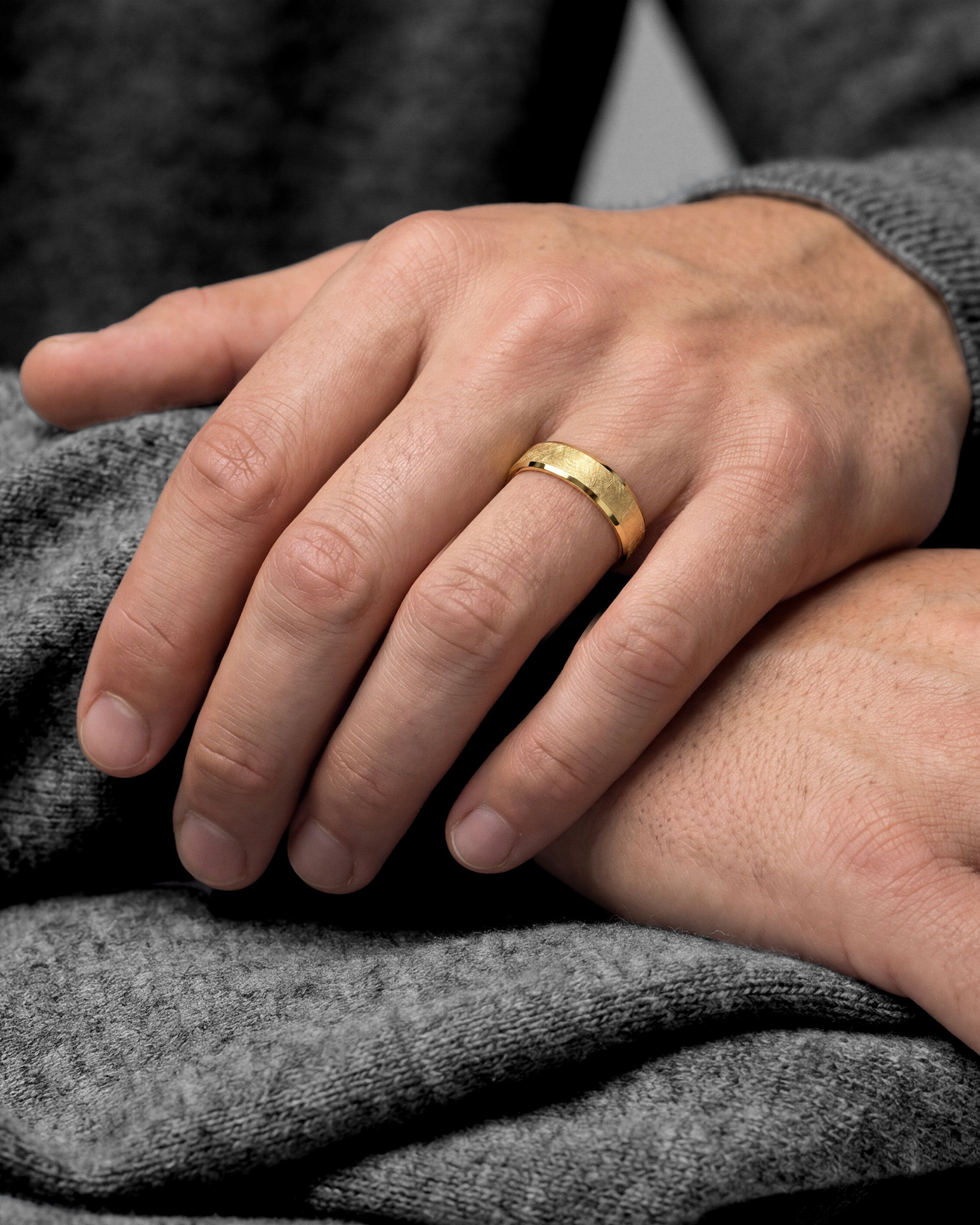 6mm Beveled Edge Wedding Band with Ice Matte Finish