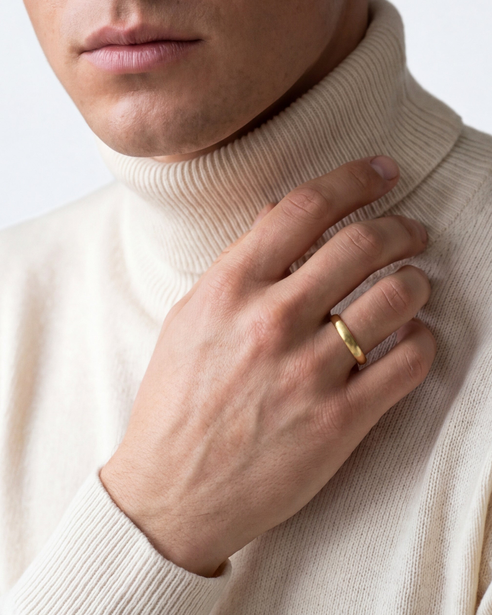 4mm Classic Dome Wedding Band - Matte Brushed