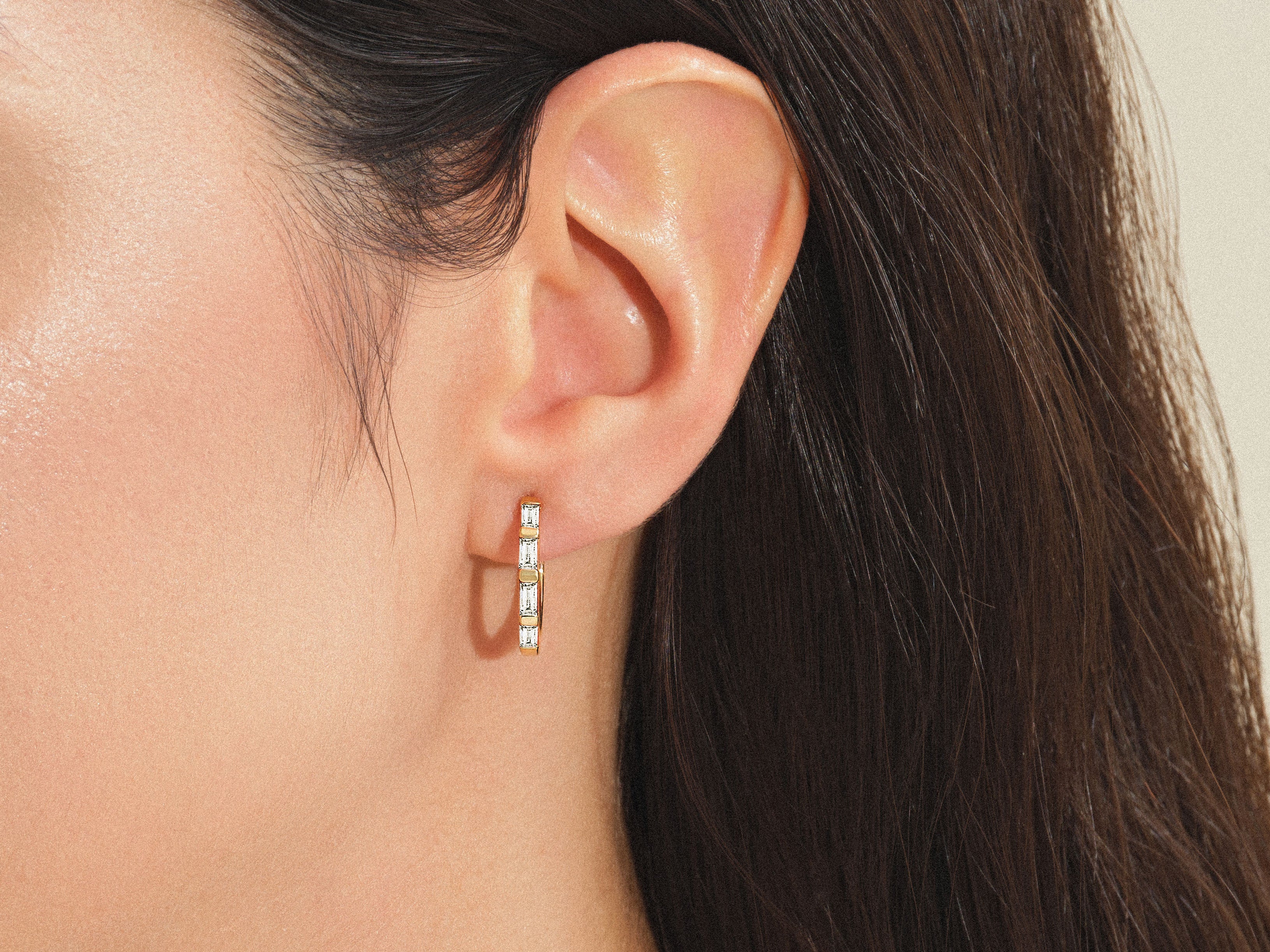 EAR0000255_1.jpg