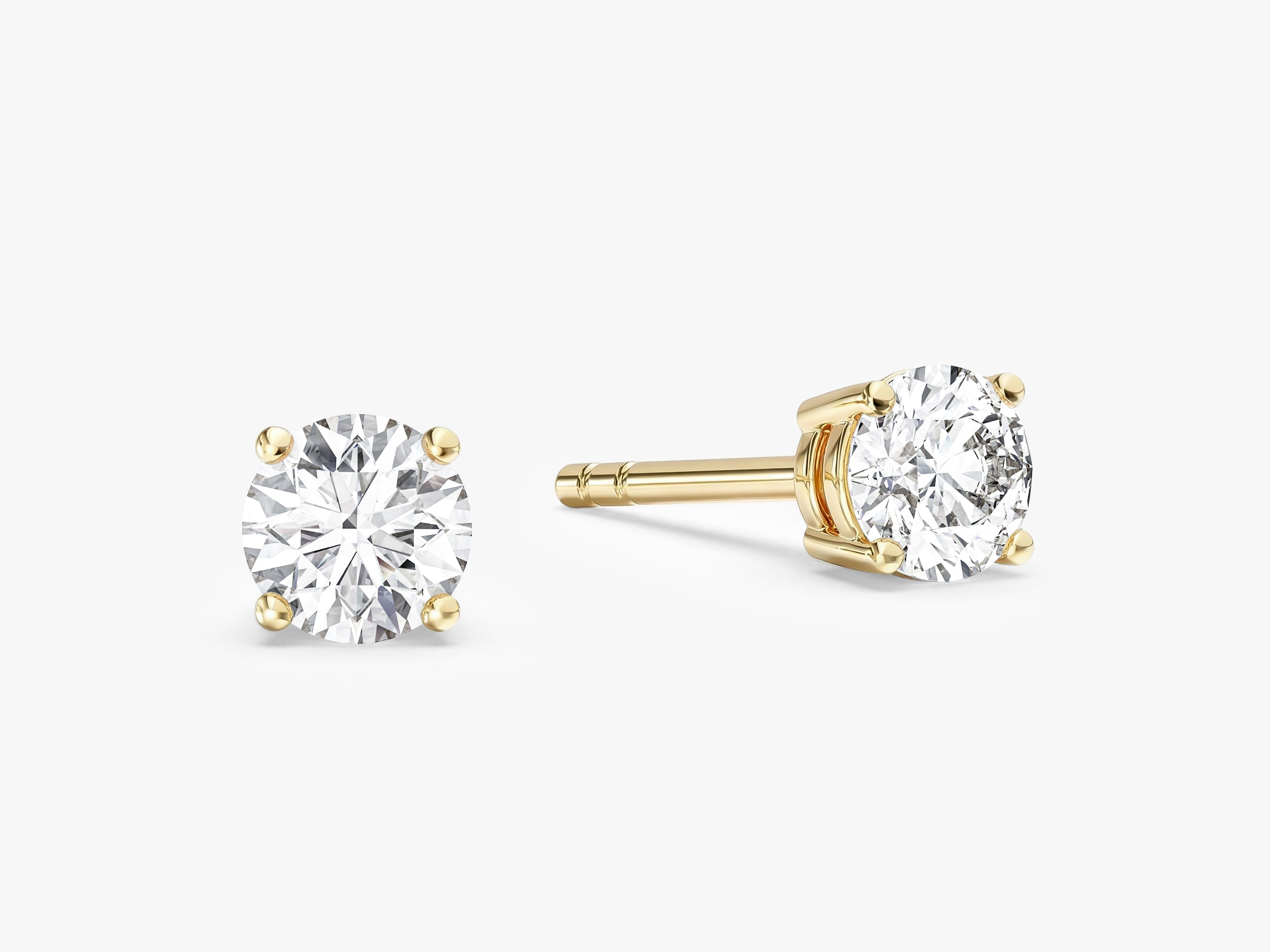 Round Cut Stud Earrings (0.50 ct tw)