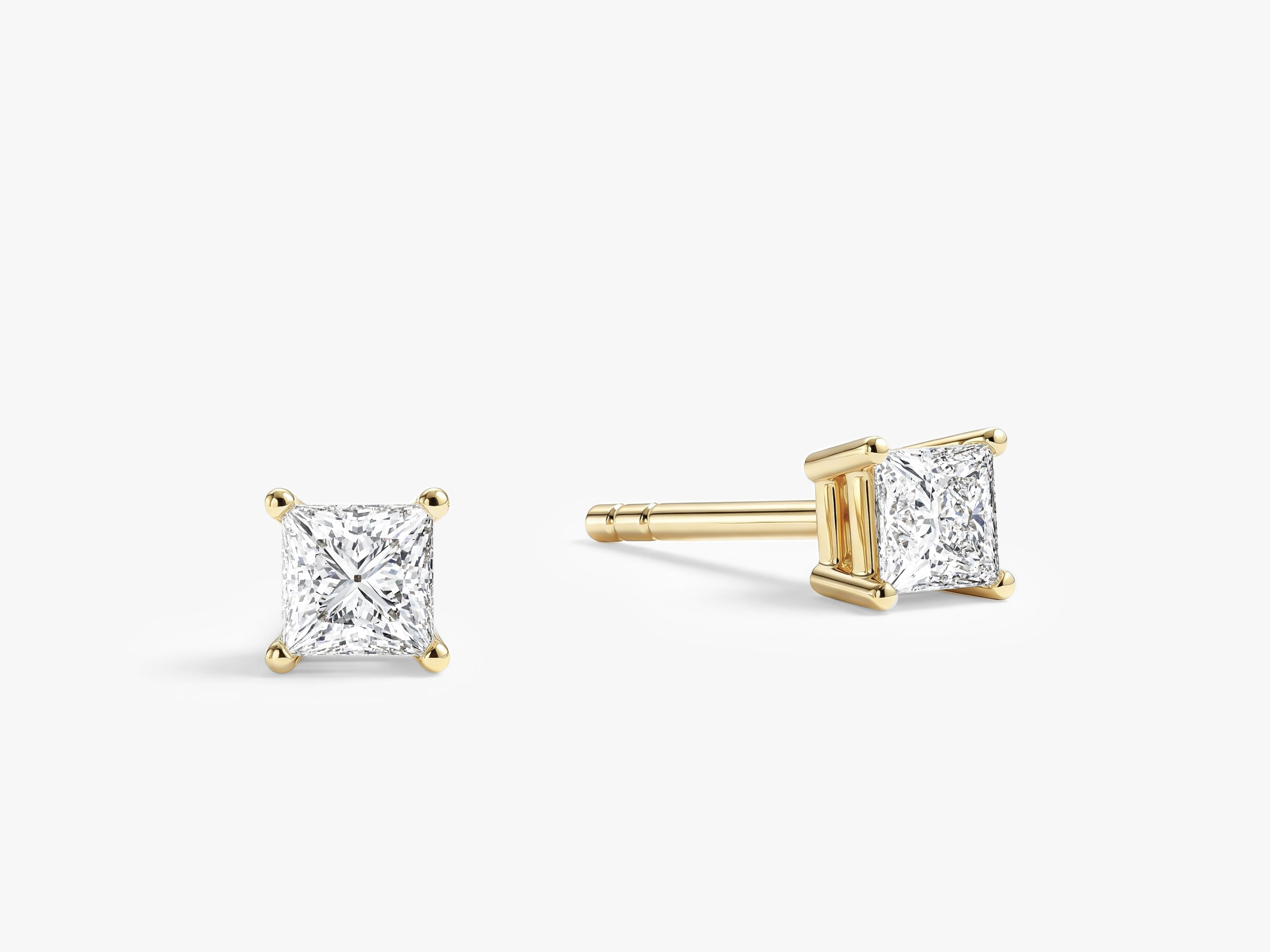 Princess Cut Stud Earrings (0.25 ct tw)
