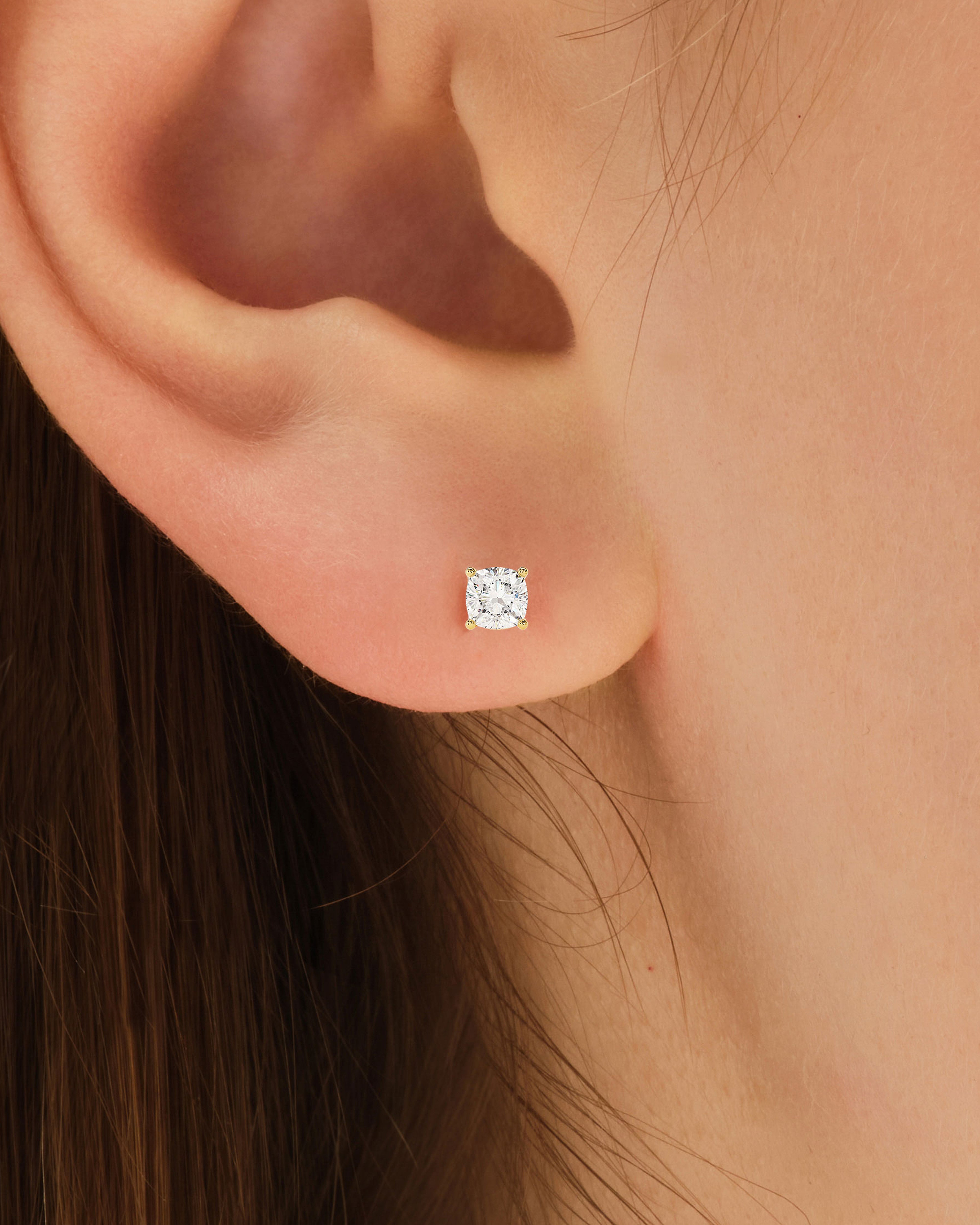 Cushion Cut Stud Earrings (0.50 ct tw)