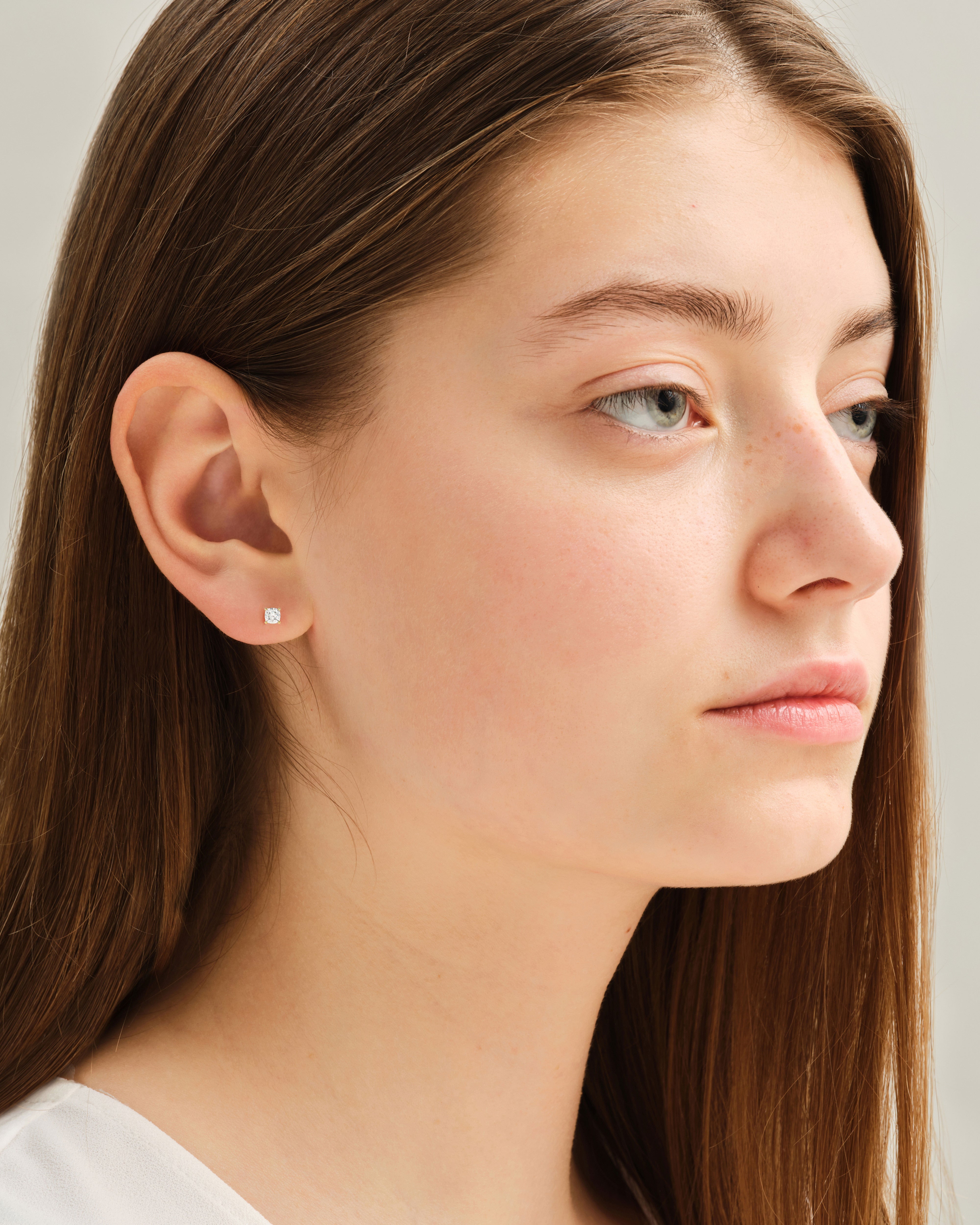 Cushion Cut Stud Earrings (0.50 ct tw)