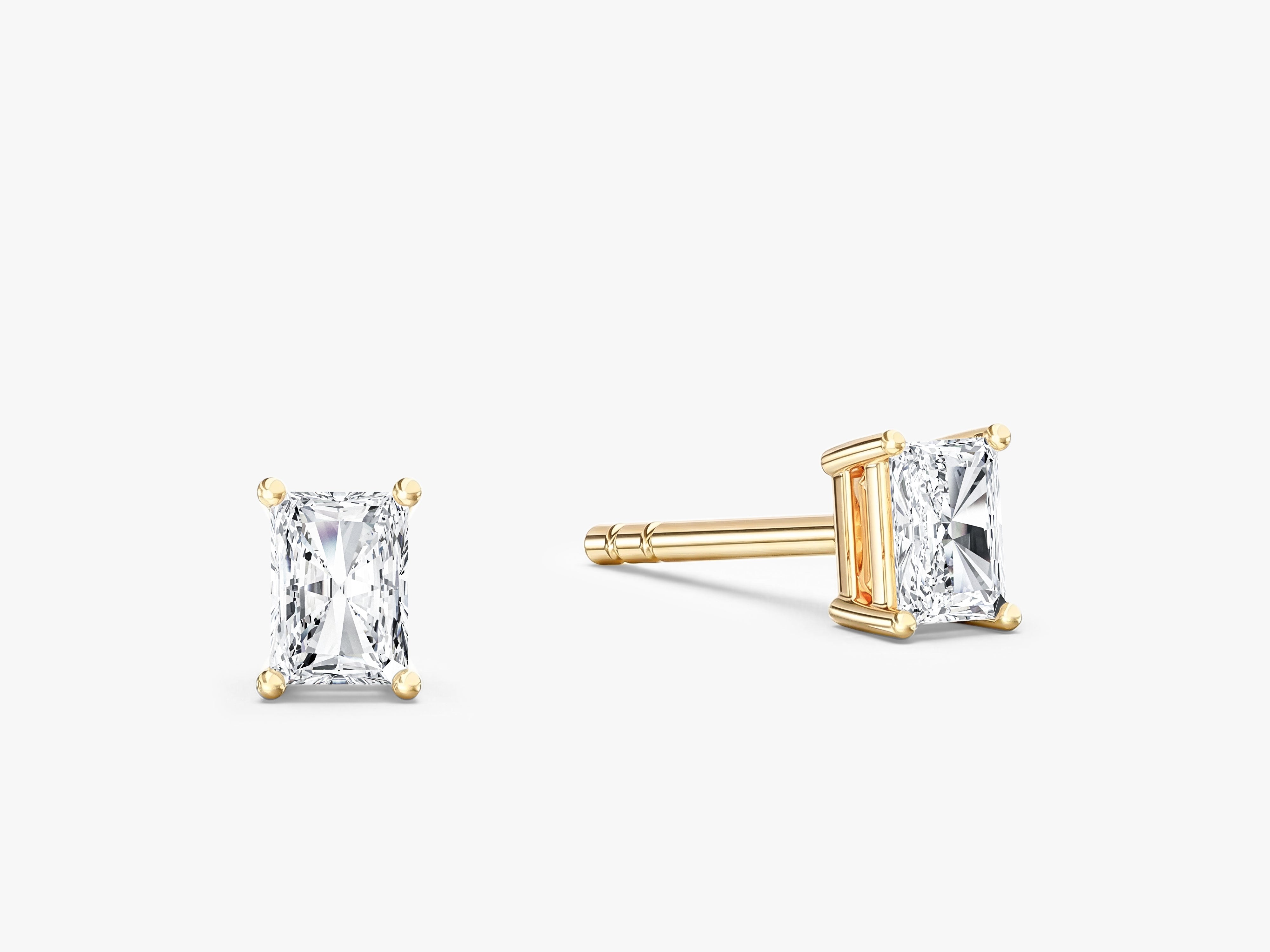 Radiant Cut Stud Earrings (0.25 ct tw)