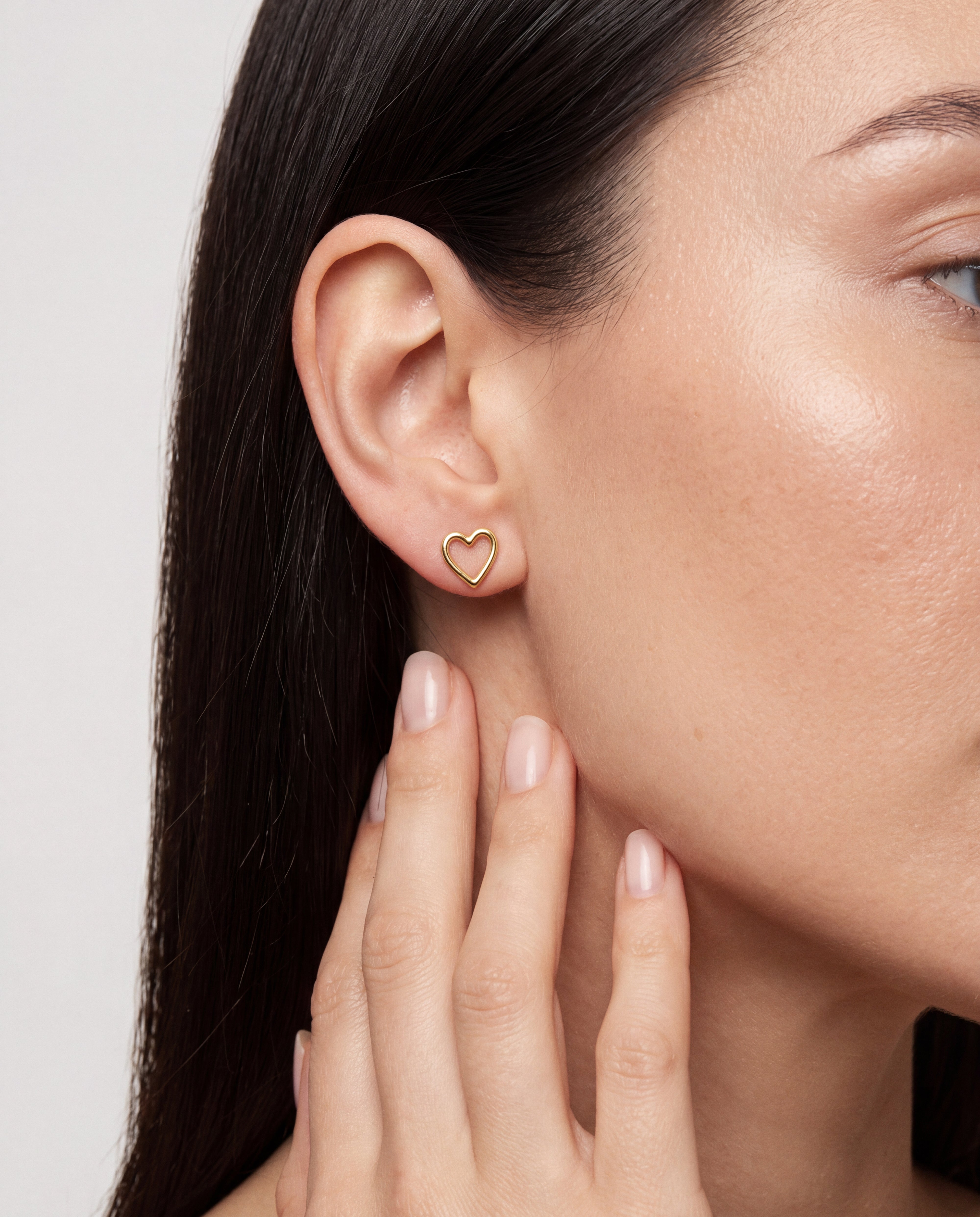 Open Heart Outline Studs
