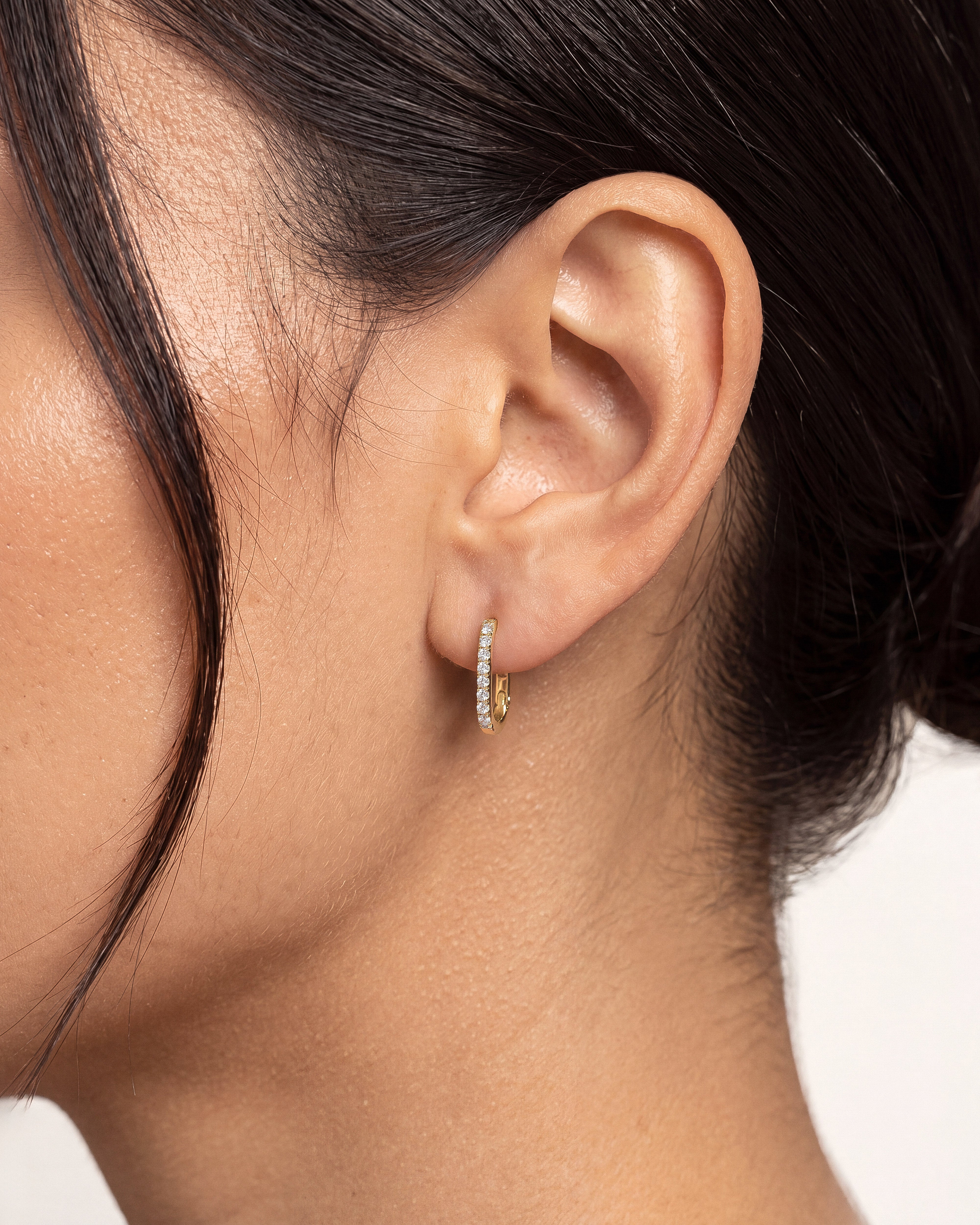 Sleek Bar Hoops