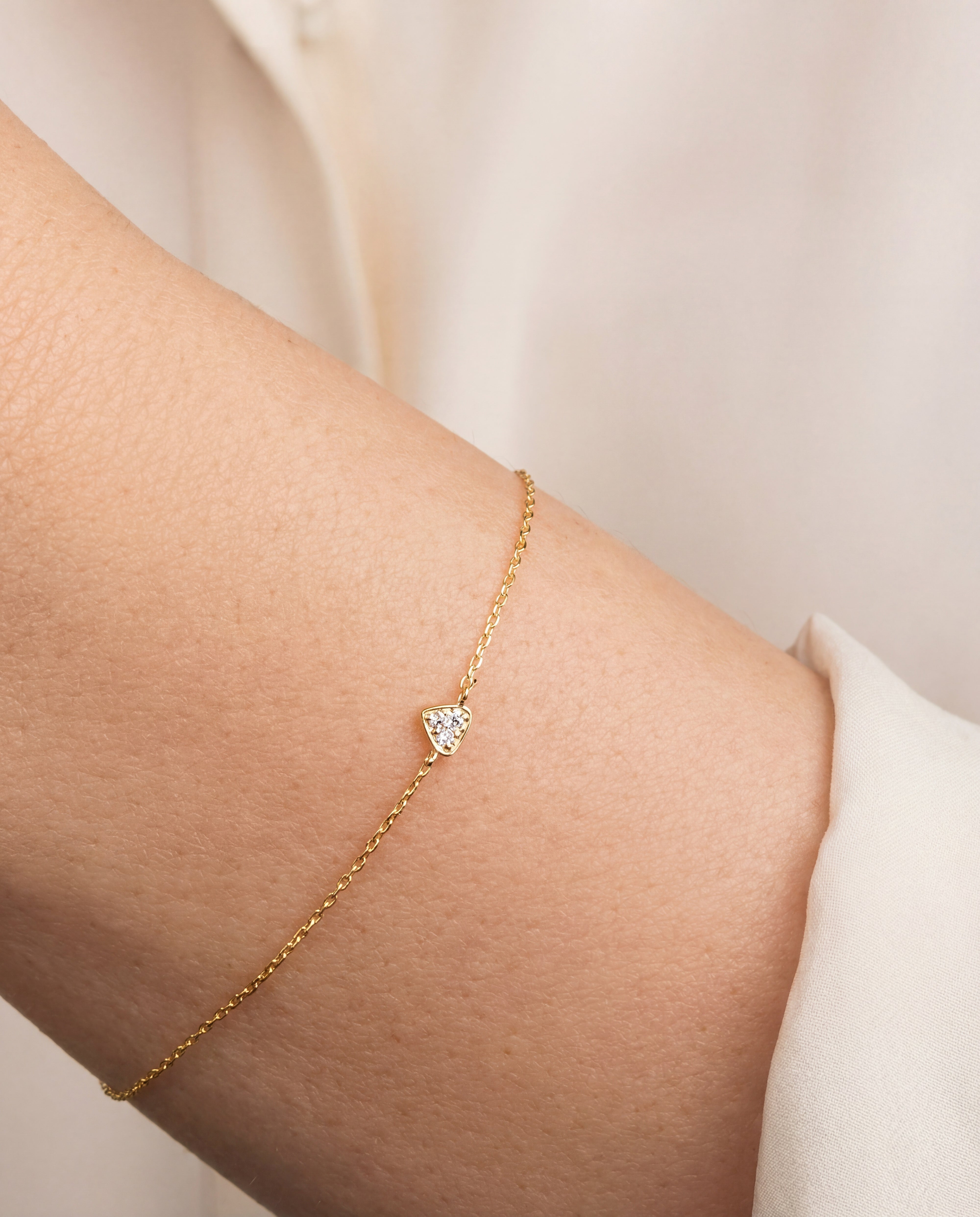 Tiny Heart Chain Bracelet