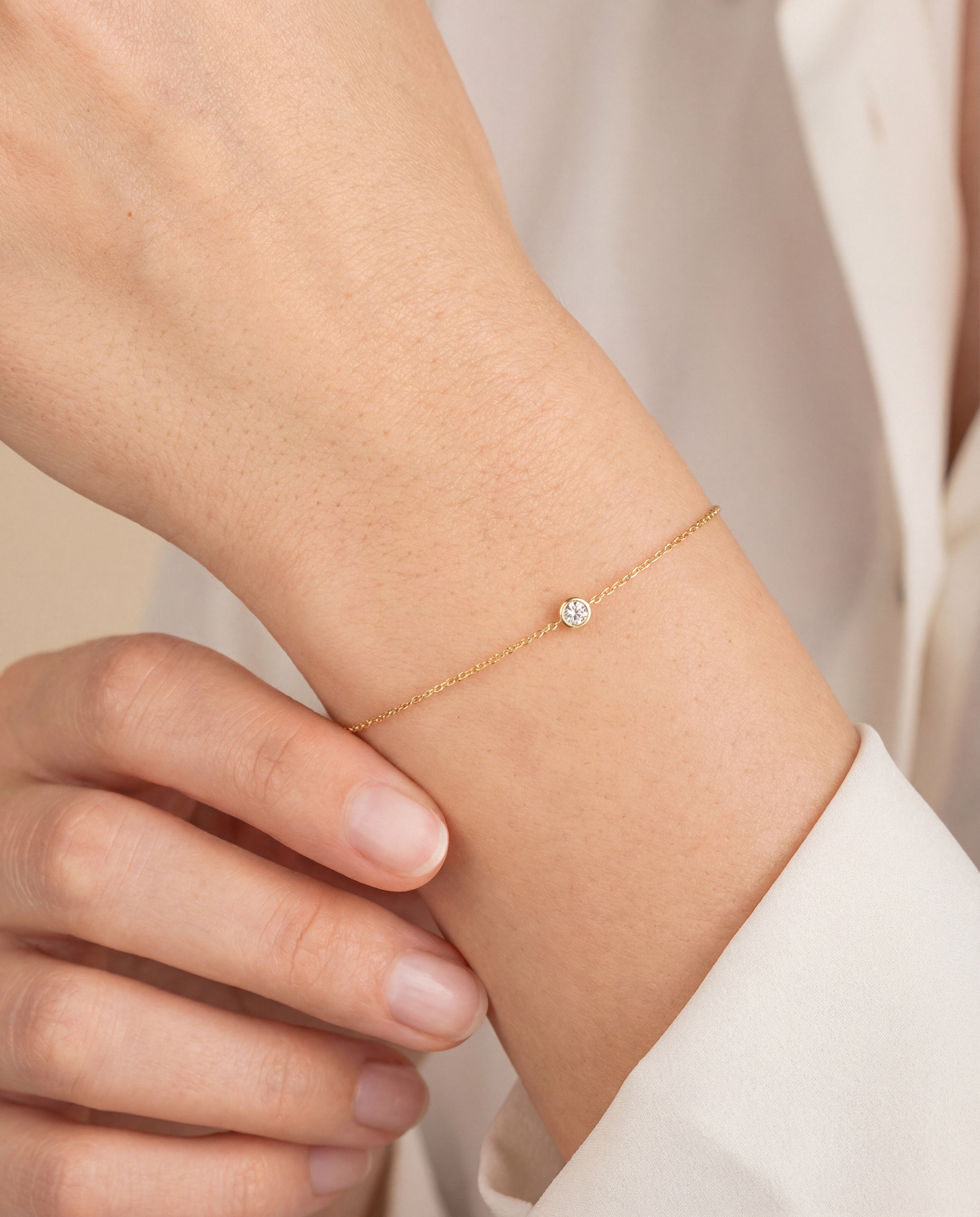 Solo Bezel Drop Bracelet