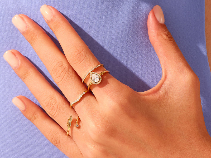 U-Curve Wedding Band