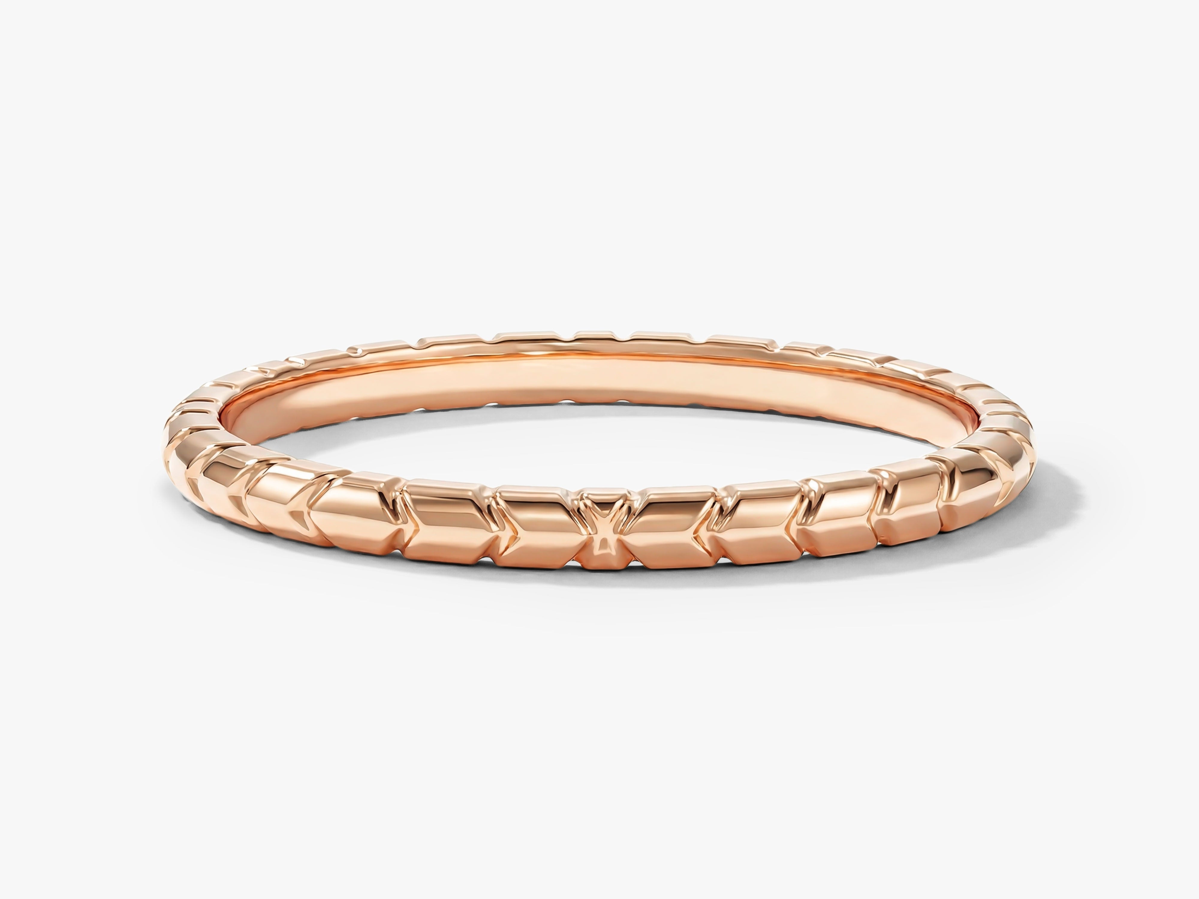 Sleek Serpent Ring