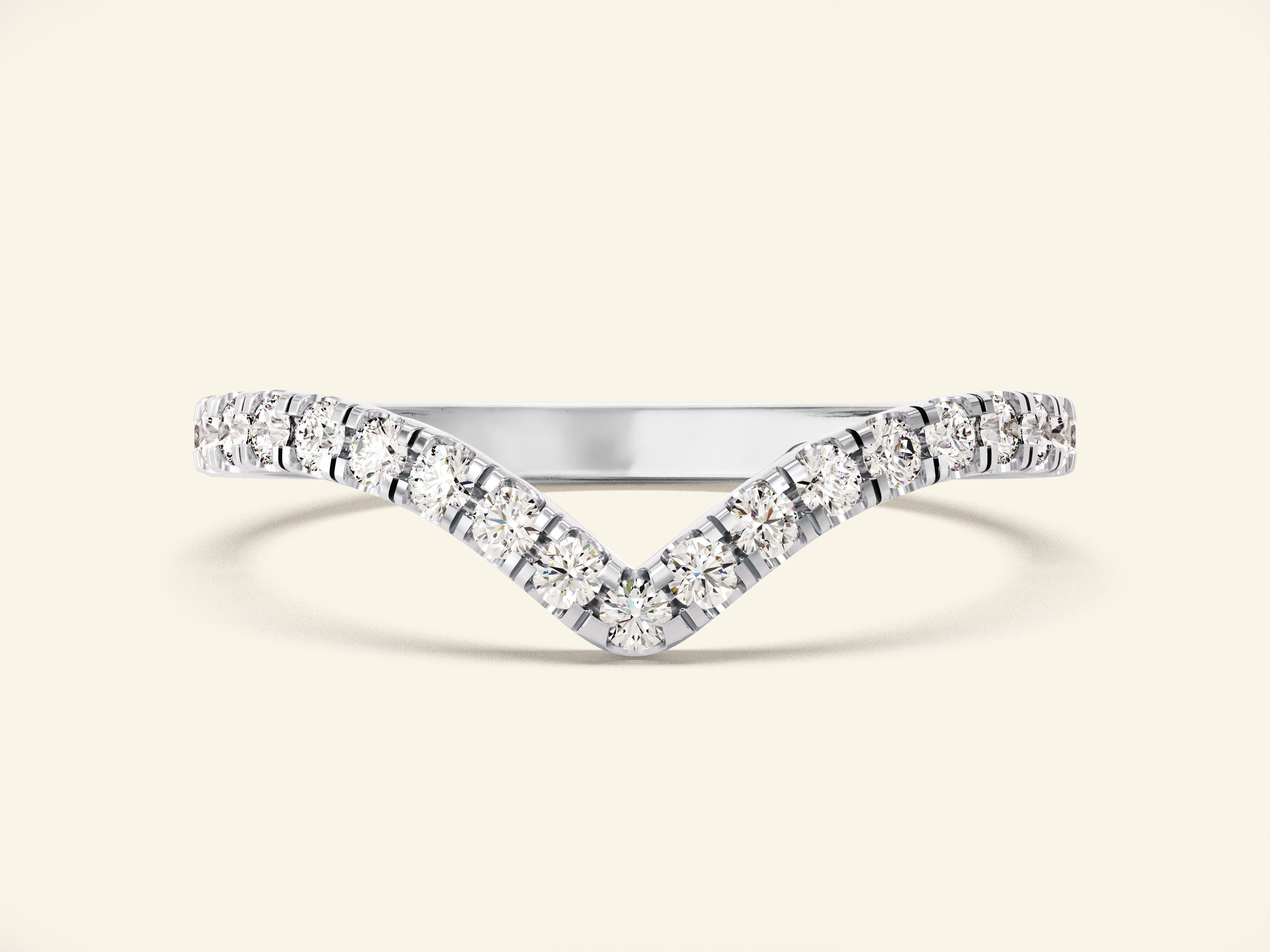 Graceful Curve Wedding Band