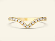 Graceful Curve Wedding Band