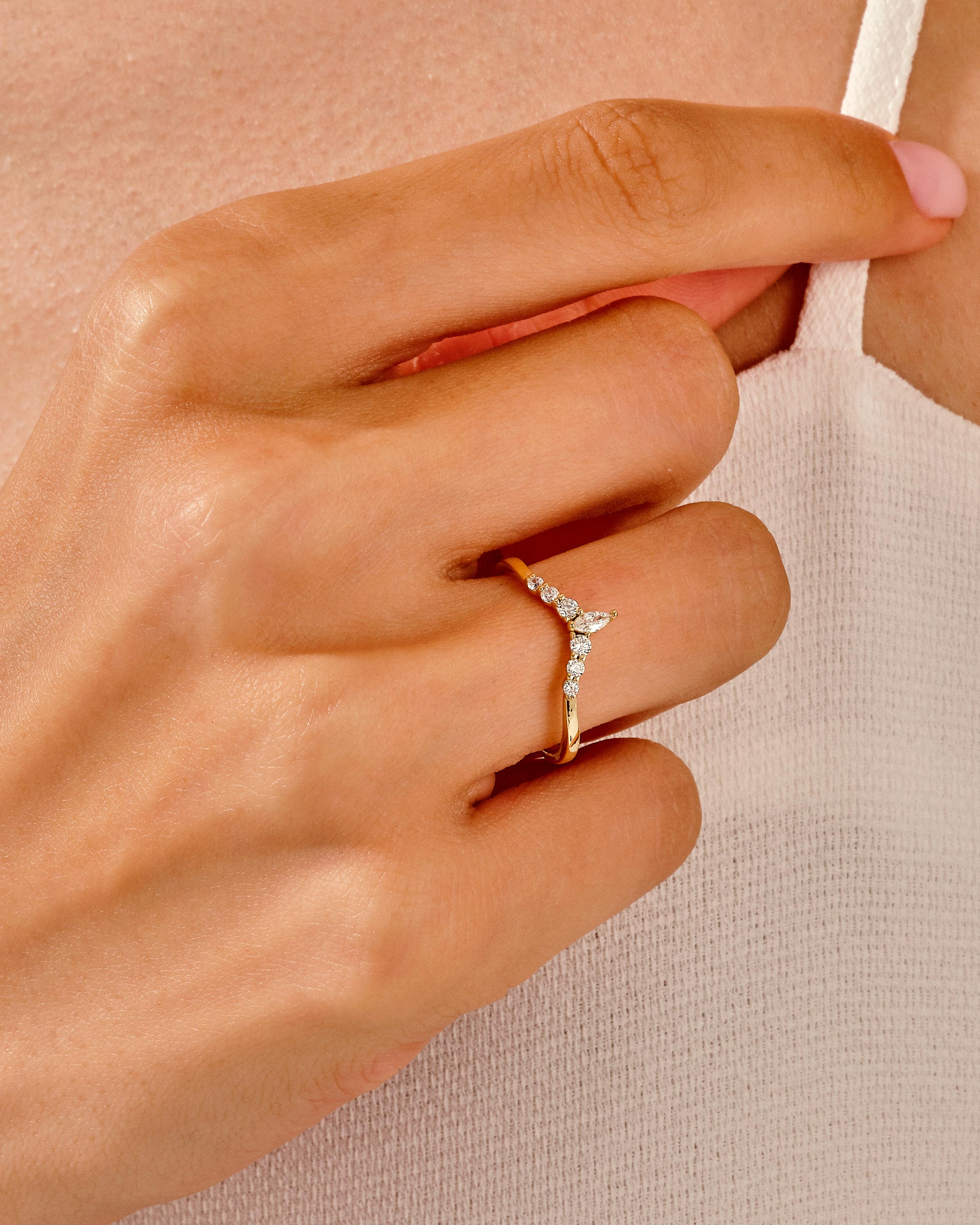 Vintage Marquise Tipped Wedding Band