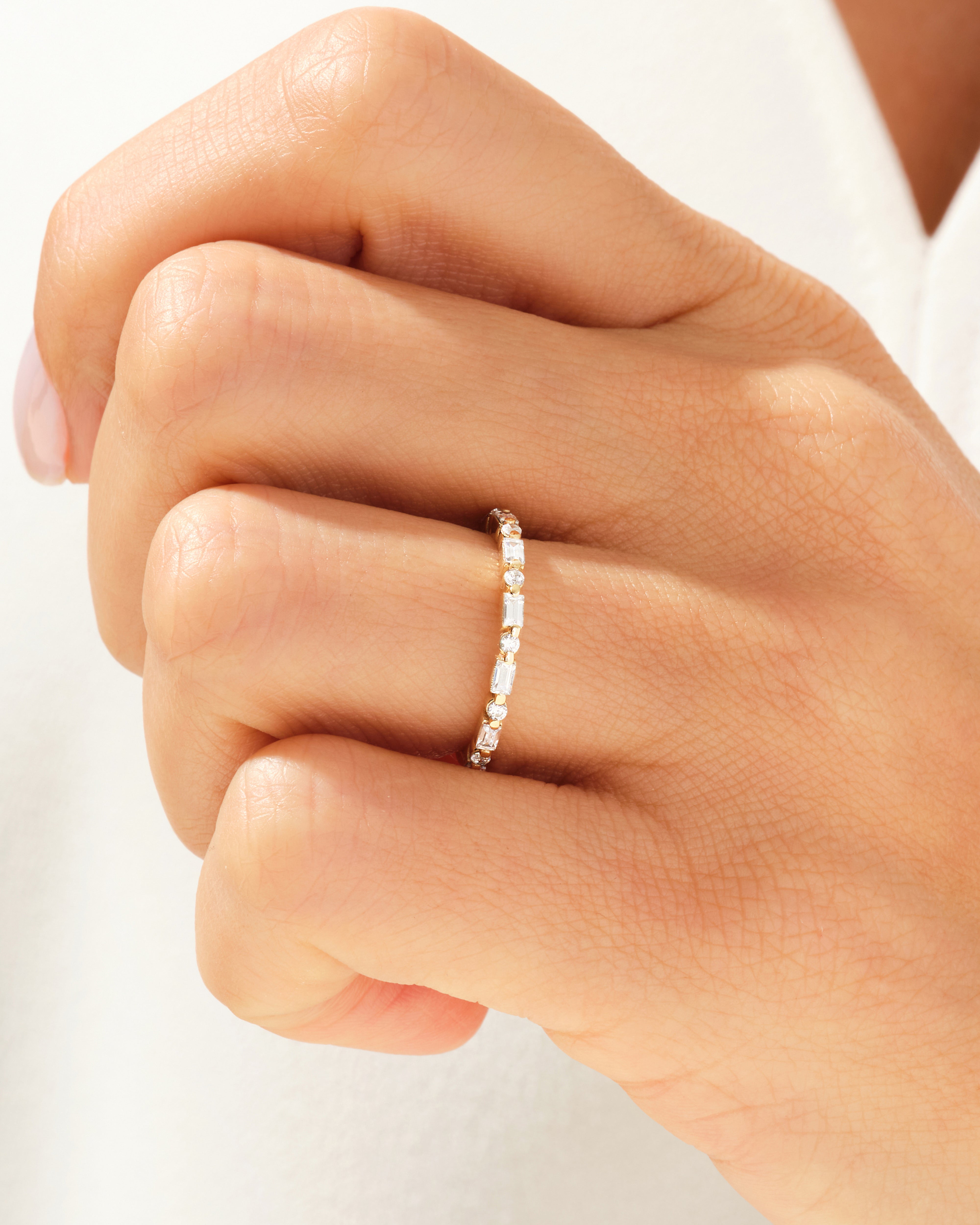 Alternating Round and Baguette Wedding Band
