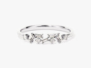 Diamond cluster ring, modern jewelry design, fine jewelry, engagement ring