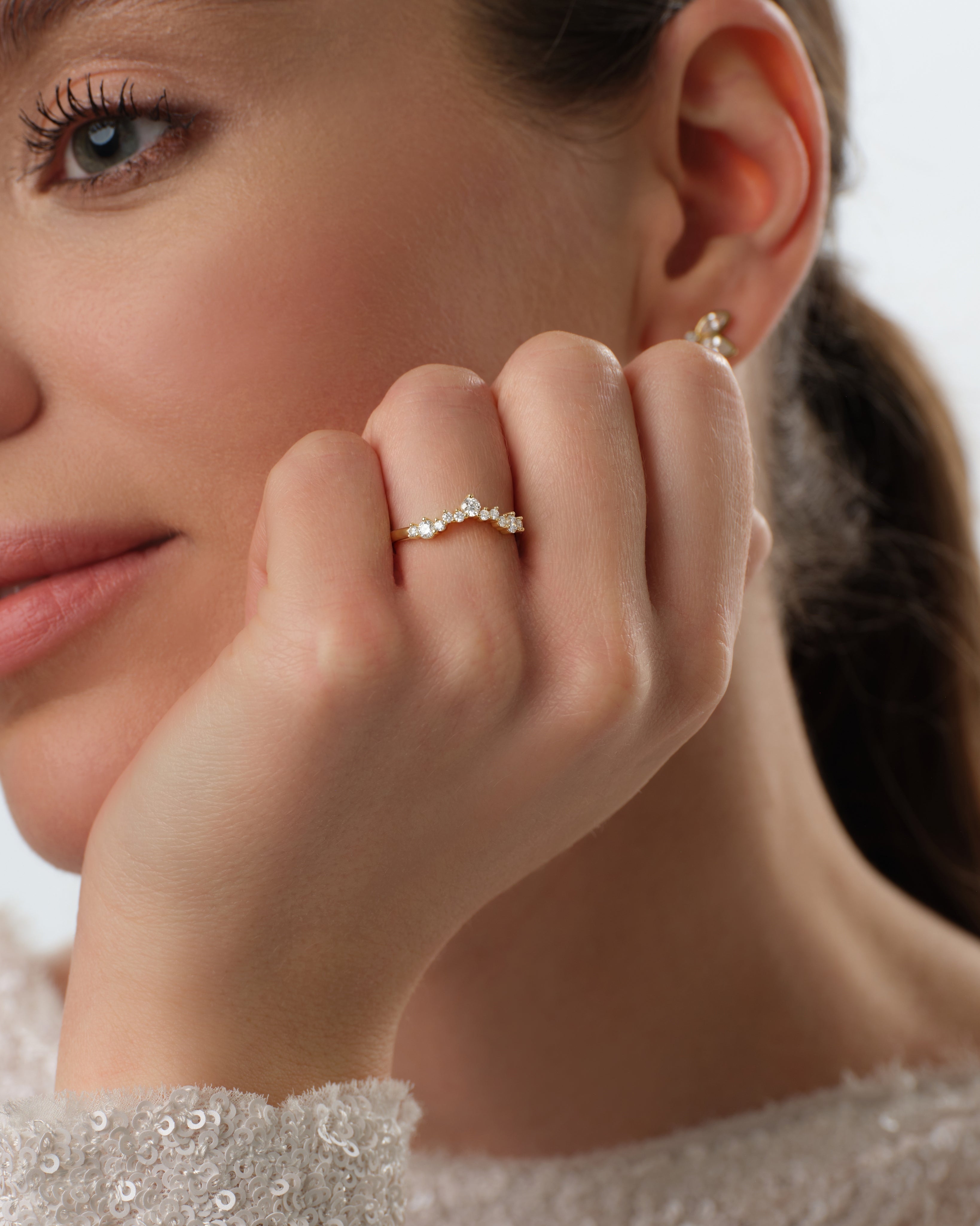 Chevron Nesting Wedding Band (0.30 CT TW)