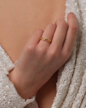 Vine Wedding Band