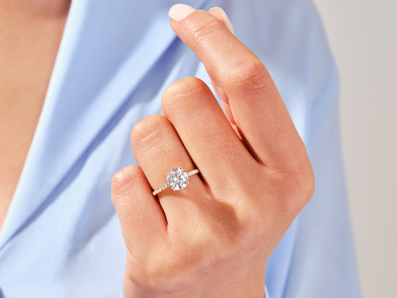Round Cut Engagement Ring with Pave Set Side Stones