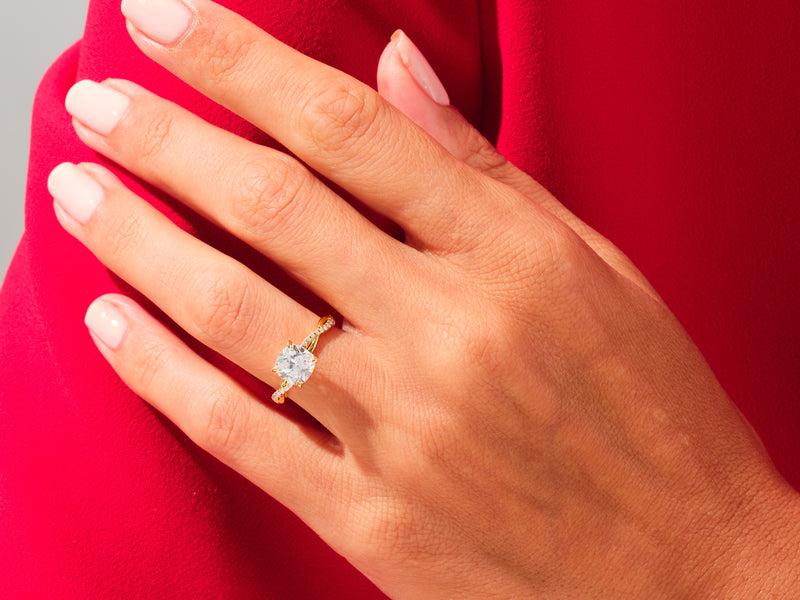 Cushion Twisted Engagement Ring