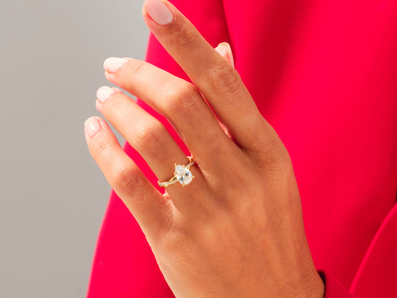 Pear Twisted Engagement Ring