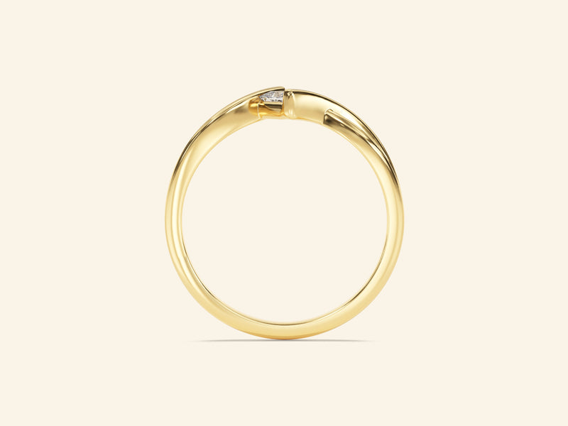 Twist Princess Promise Ring