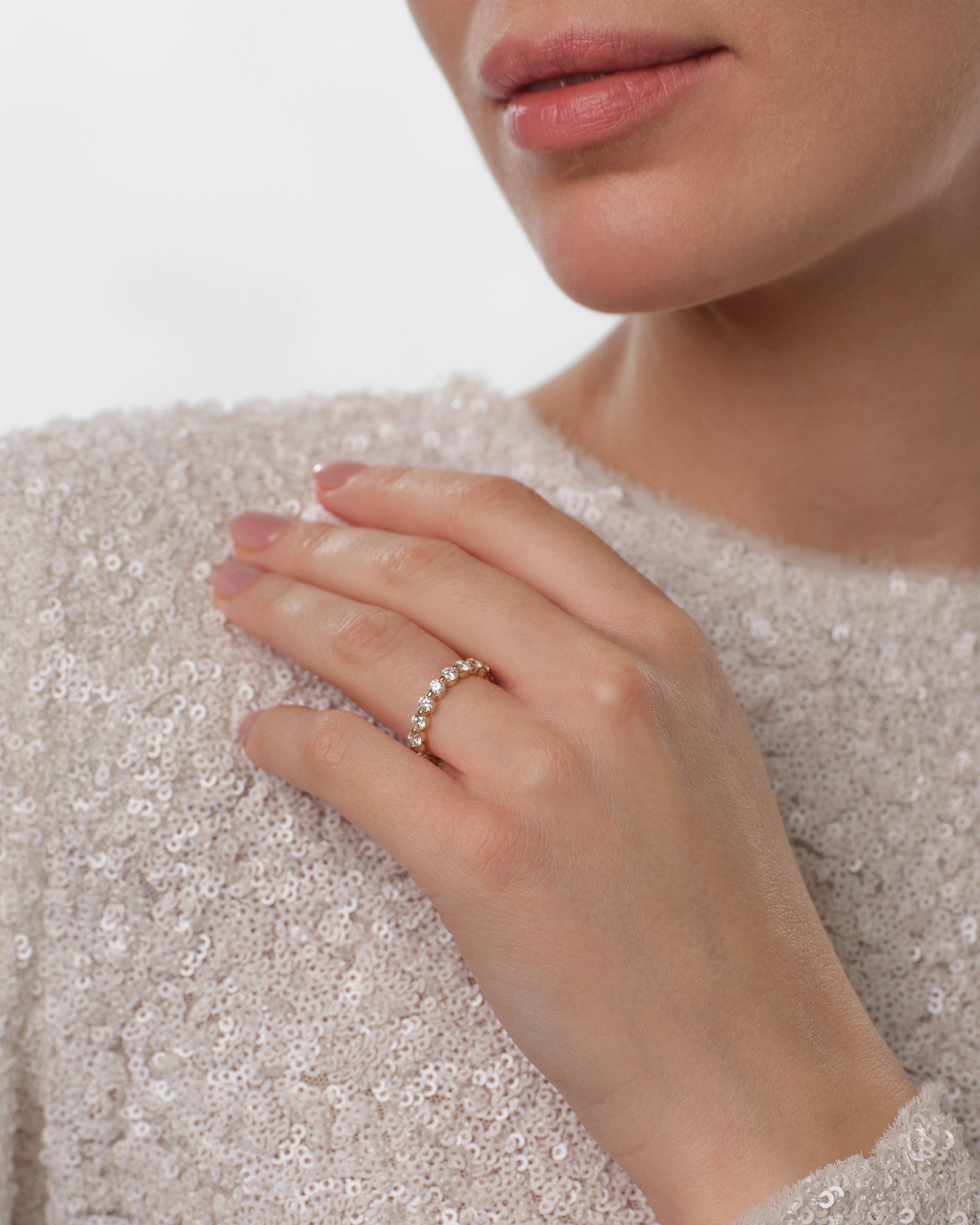 Single Prong Half Eternity Band (1.00 CT TW)