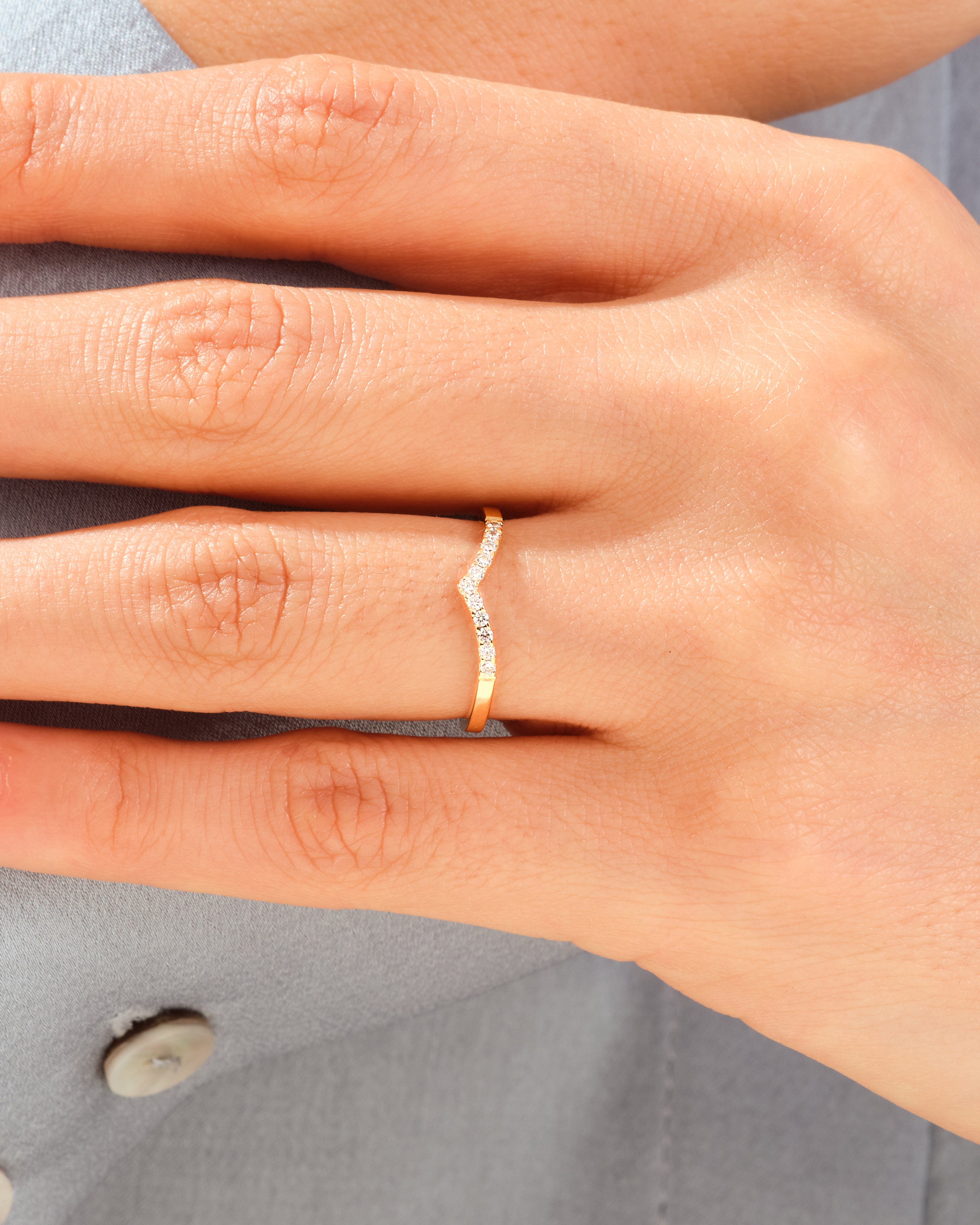 V-Shaped Wedding Band