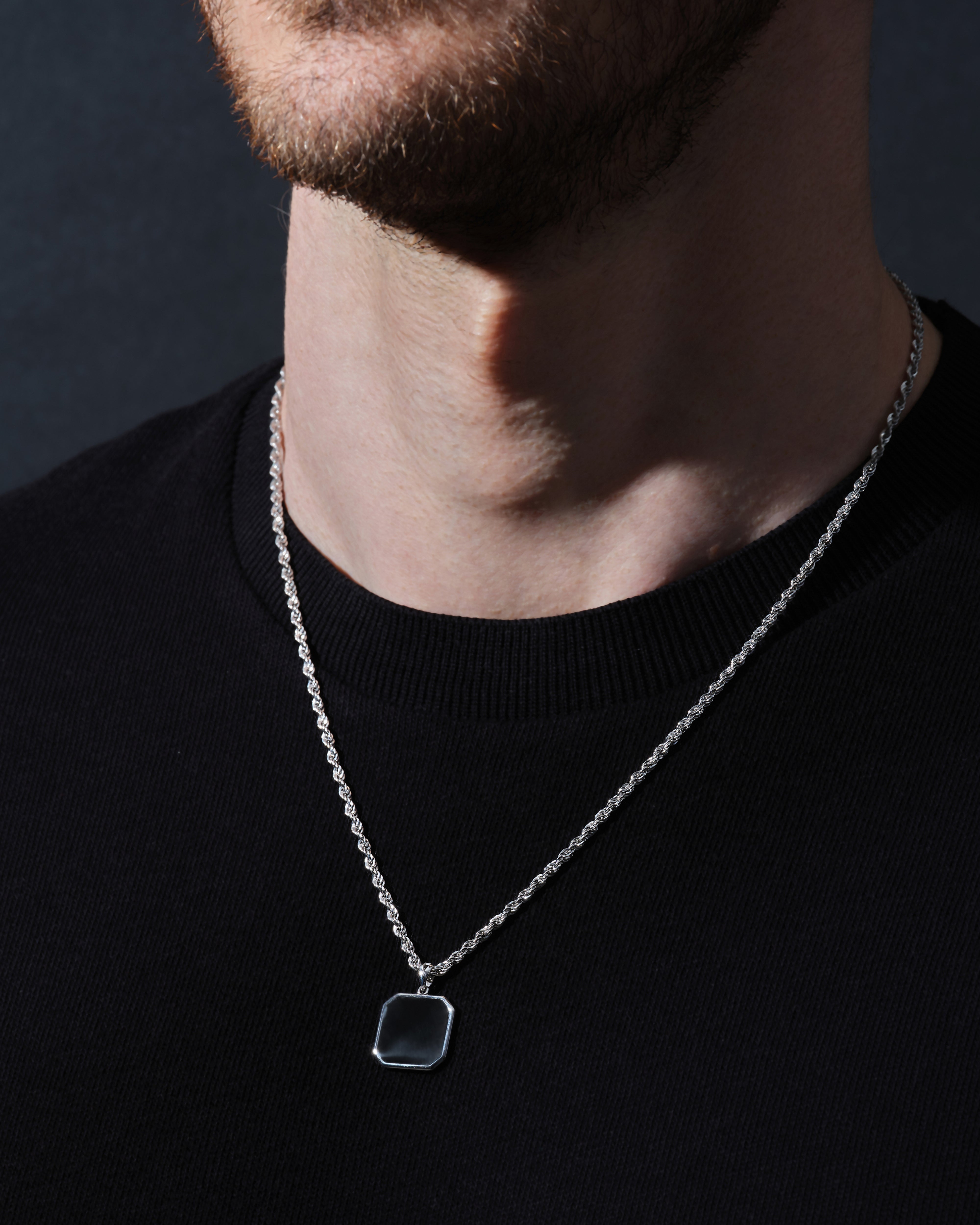 Rope Chain Octagon Enamel Necklace