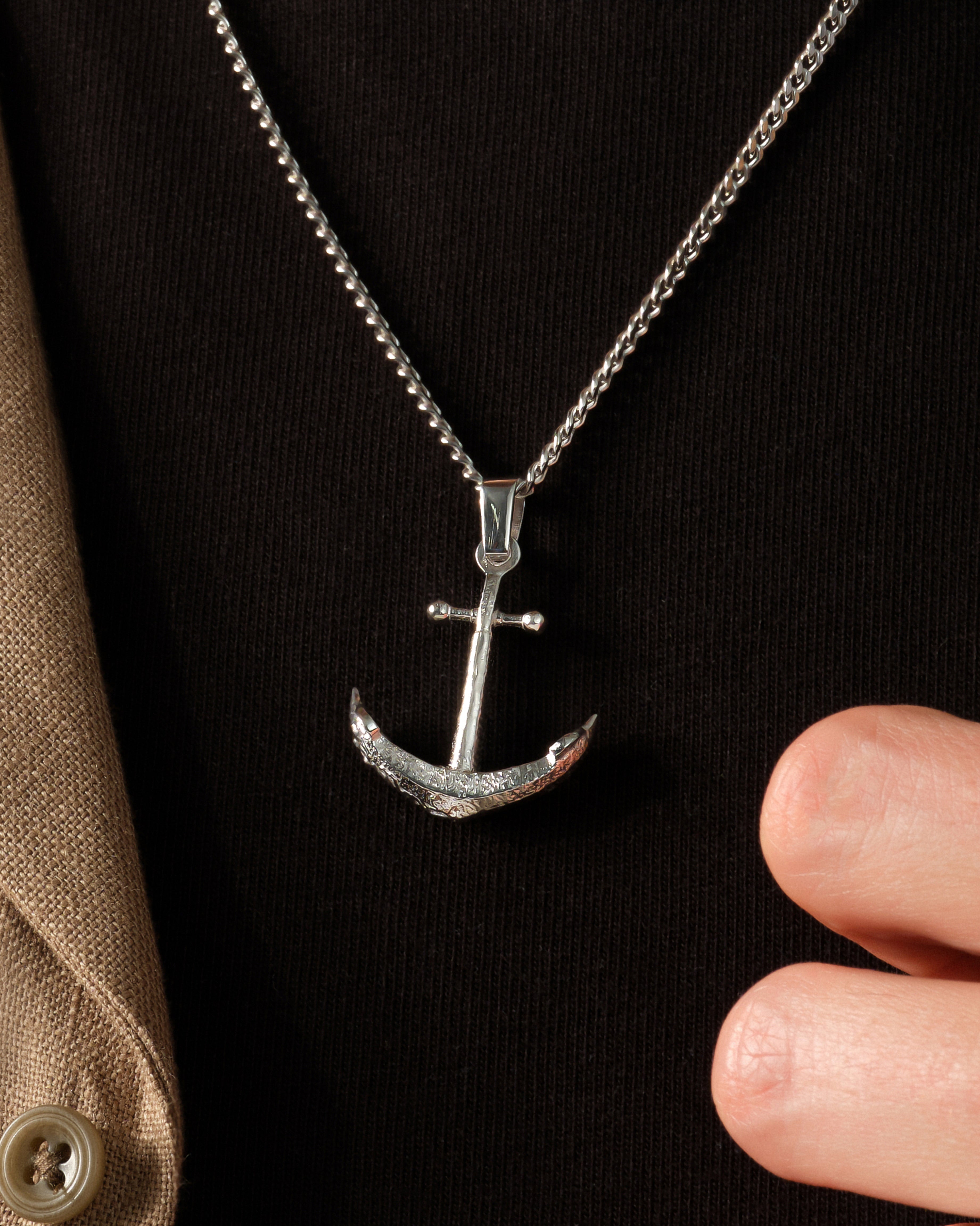Textured Anchor Necklace
