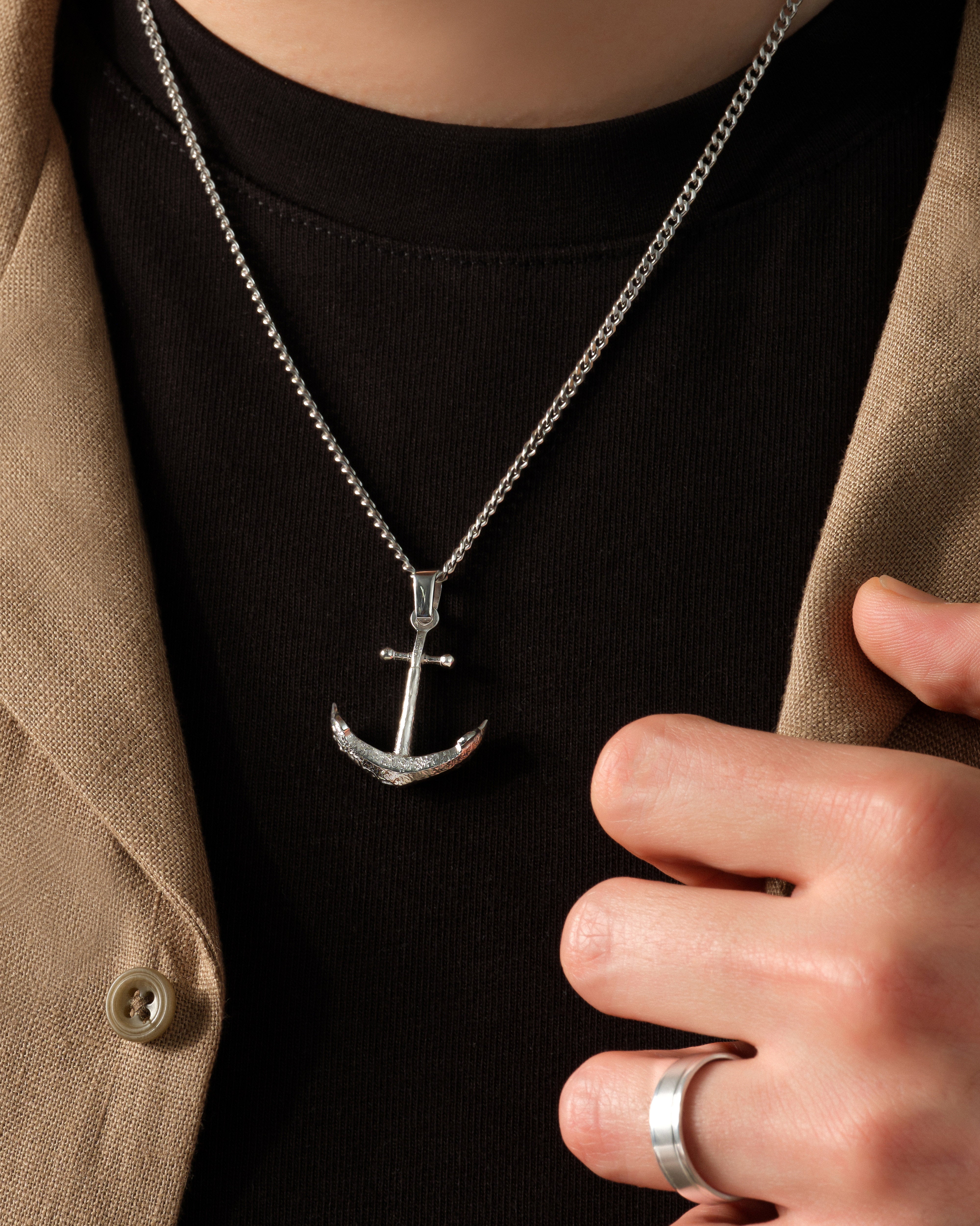 Textured Anchor Necklace