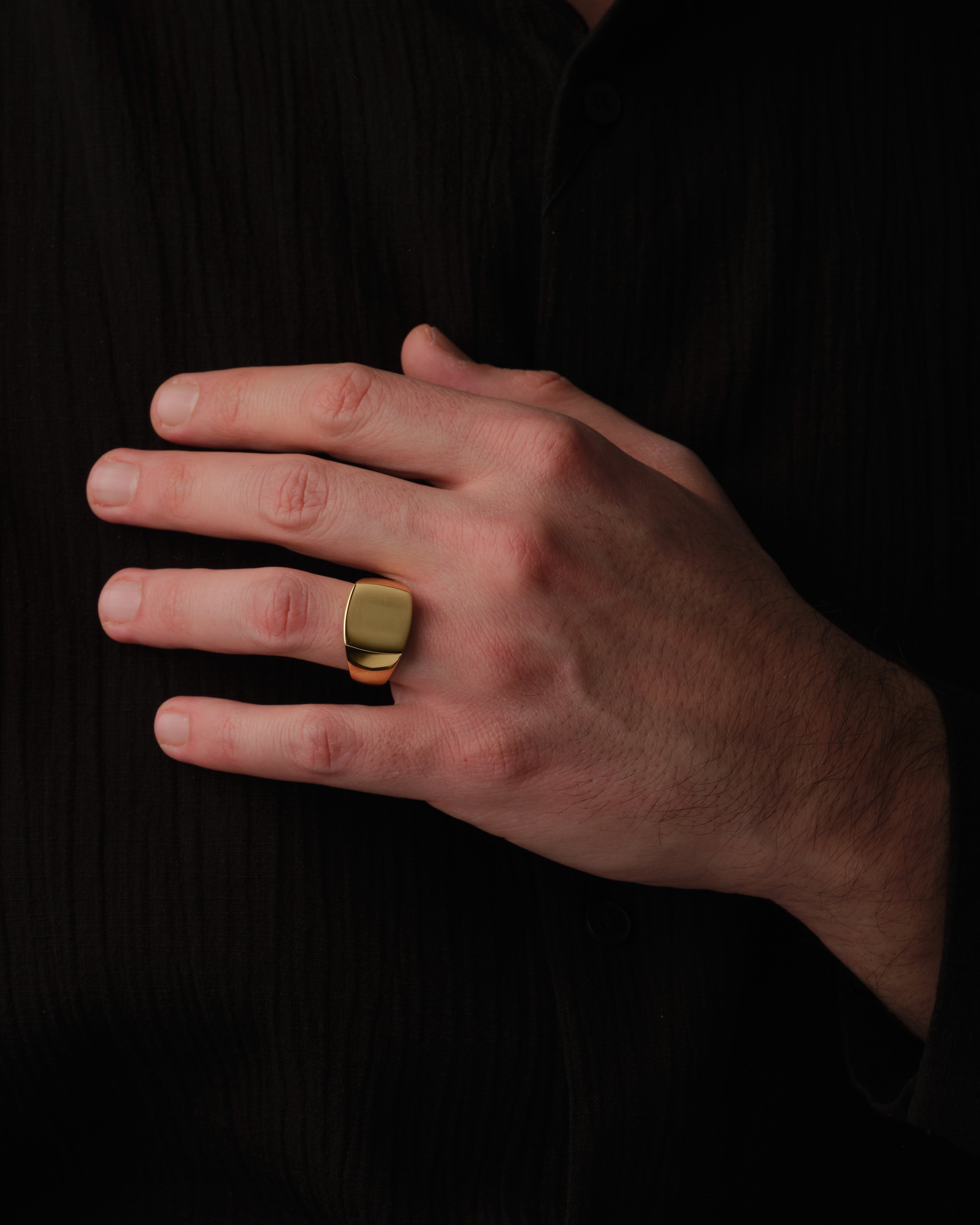 Men's Signet Ring