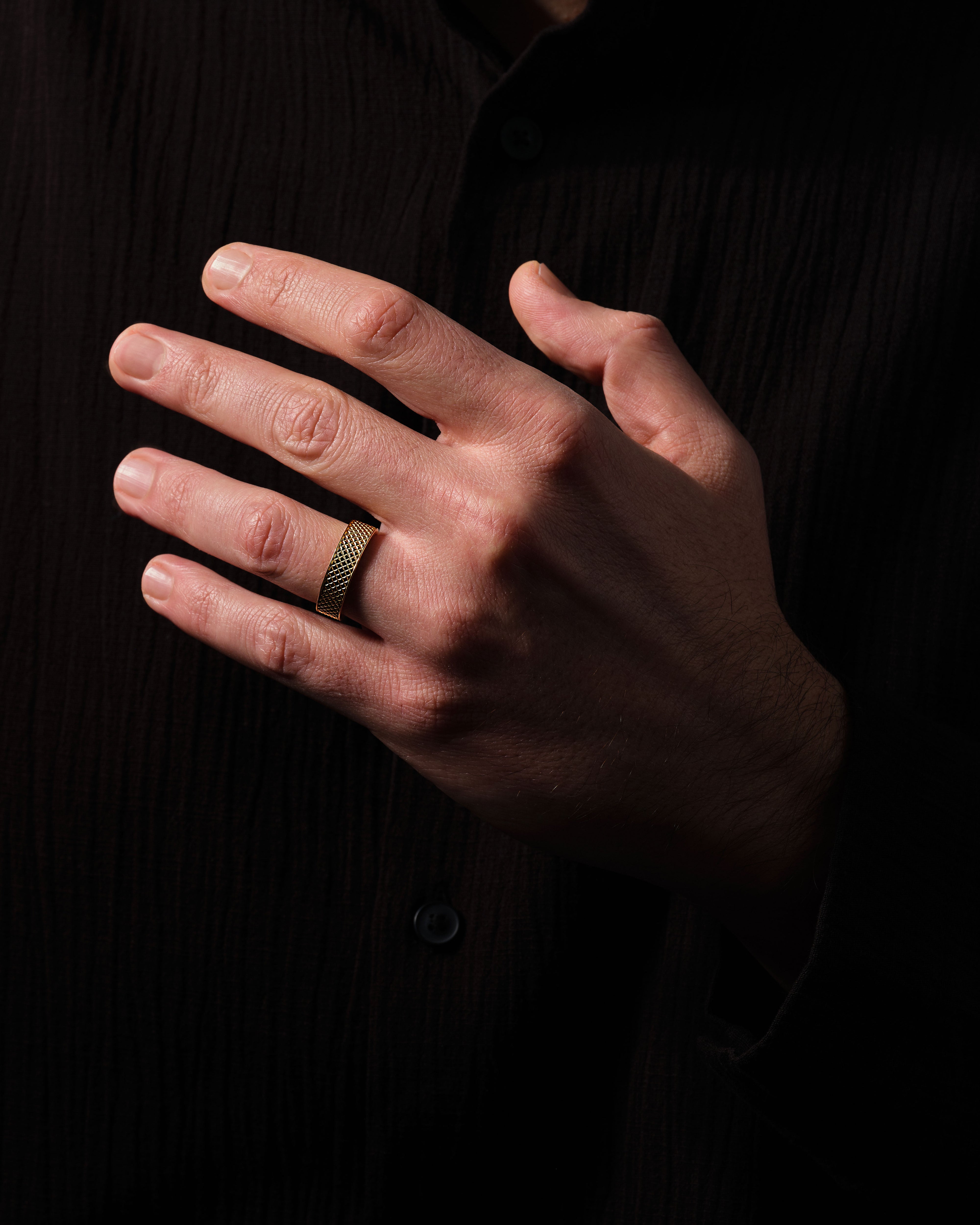 Pyramid Ring