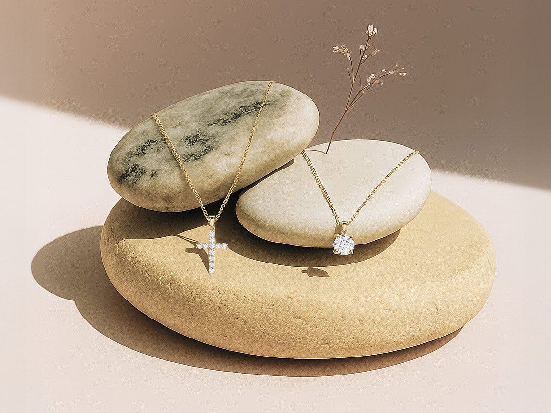 VIANISA-_Necklaces_Mega_Menu_Image.jpg
